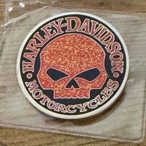 Harley-Davidson Silver and Black Round Badge